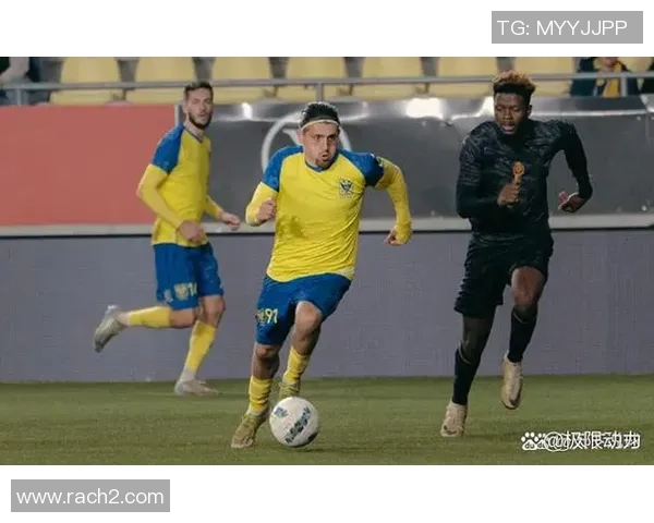 亨克与色格拉的激烈对决解析及赛后精彩瞬间回顾