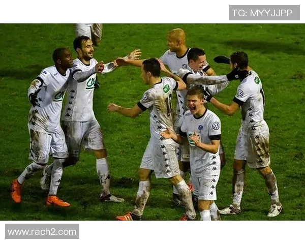 敦刻尔克与亚眠精彩对决直播全程回顾与赛后分析