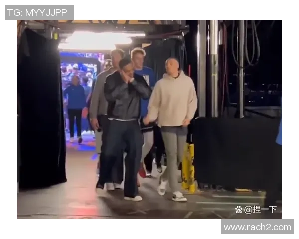 公牛与勇士激战1月18日NBA赛场精彩对决引发球迷热议