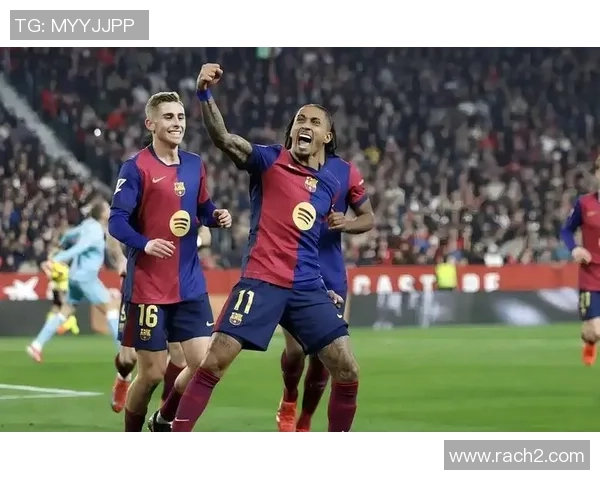 西甲激战马拉加主场迎战巴塞罗那争夺三分之战