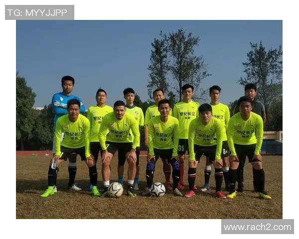 杭州足球队心理素质深度对比分析及其对比赛表现的影响探讨